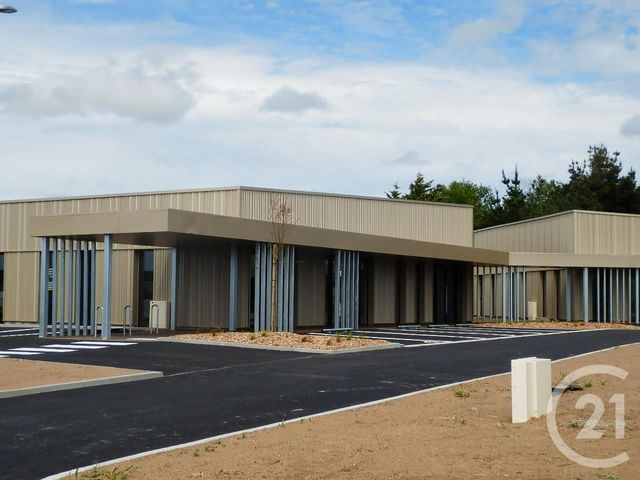 Commerce à louer - 300 m2 - 85 - PAYS-DE-LOIRE